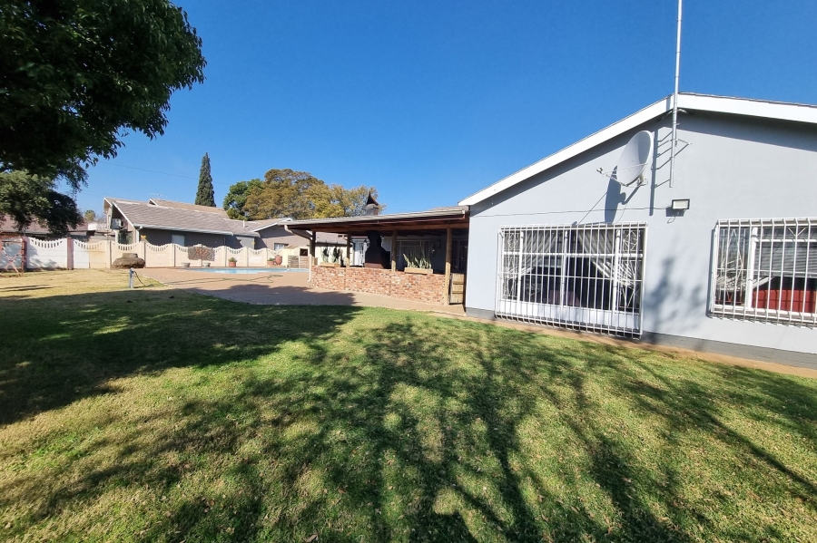 3 Bedroom Property for Sale in Meiringspark North West